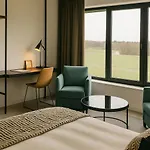 Hotel Off 4*
