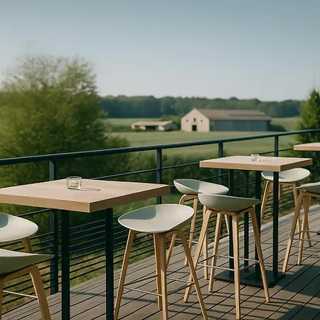 Off 4* Wavre