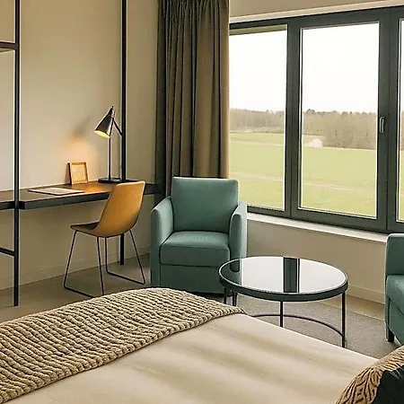 Off 4* Wavre